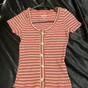 Hollister shirt only worn once  however washed several times